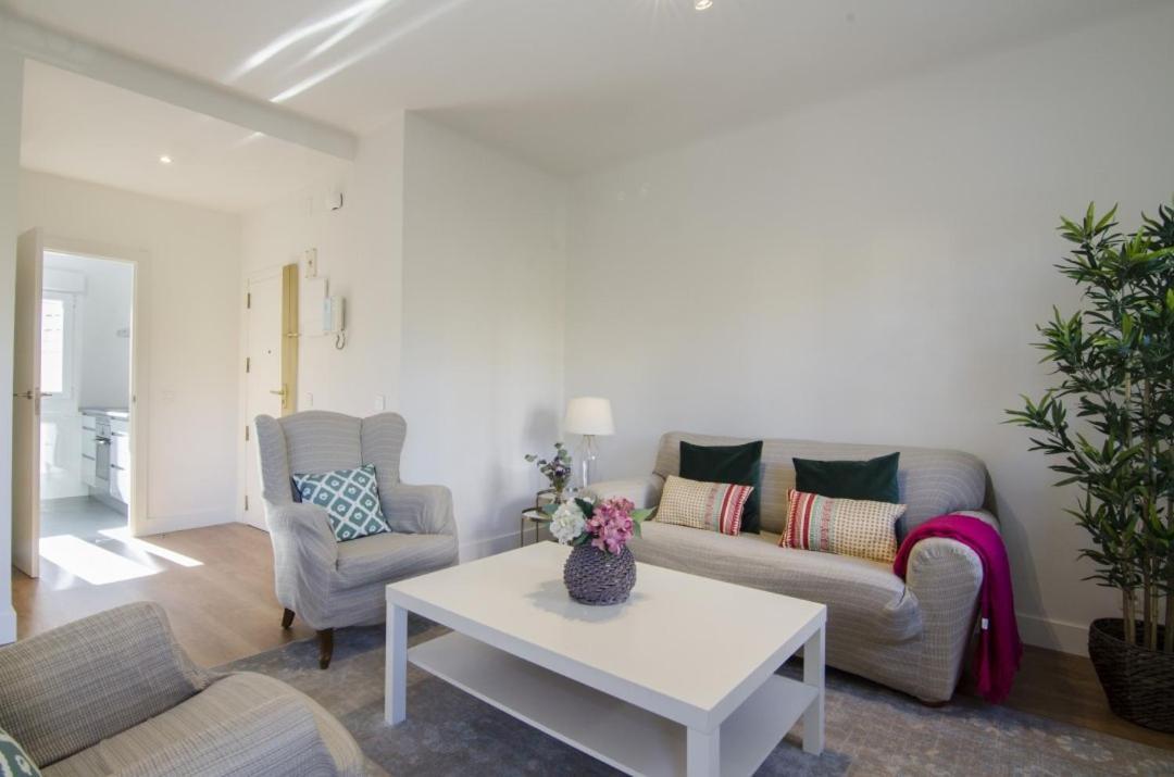 2 Bedrooms 2 Bathrooms Furnished - Bernabeu - Business Area With Terrace - Minty Stay Madrid Luaran gambar