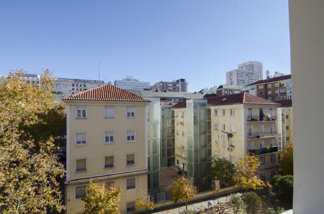 2 Bedrooms 2 Bathrooms Furnished - Bernabeu - Business Area With Terrace - Minty Stay Madrid Luaran gambar